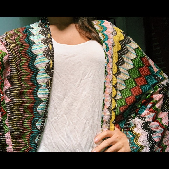 American rag multi colored kimono - Picture 3 of 4